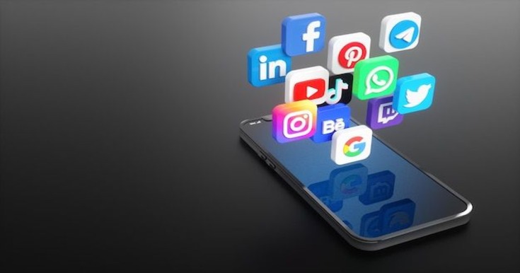 Social media icons and logos on mobile phone screen background for social marketing and networking _ Premium Photo (1)